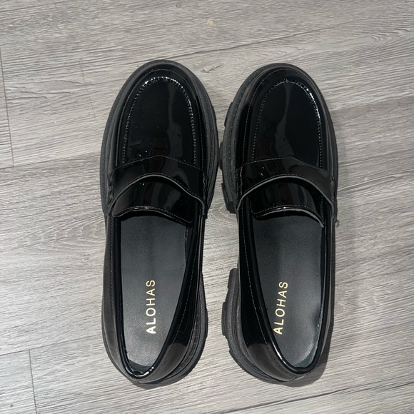 ALOHAS Platform Leather Loafers size 41 Brand New, never worn out!! - Picture 2 of 8